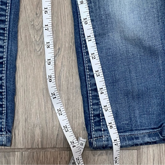 Vintage Miss Me Jeans Capri Crop Fleur Embroidery Short Y2K Skinny Slim Blythe - Picture 9 of 12